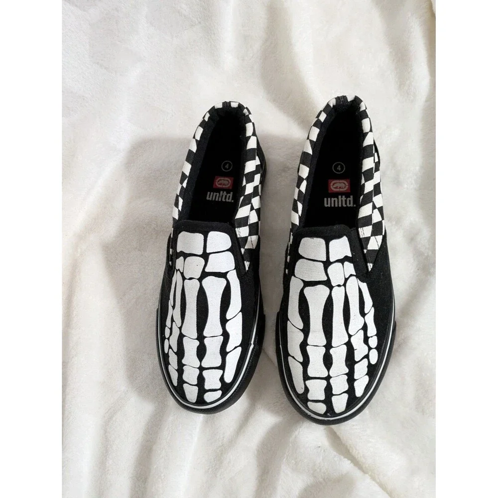 Youth Skeleton UNLTD Shoes - Size 2
